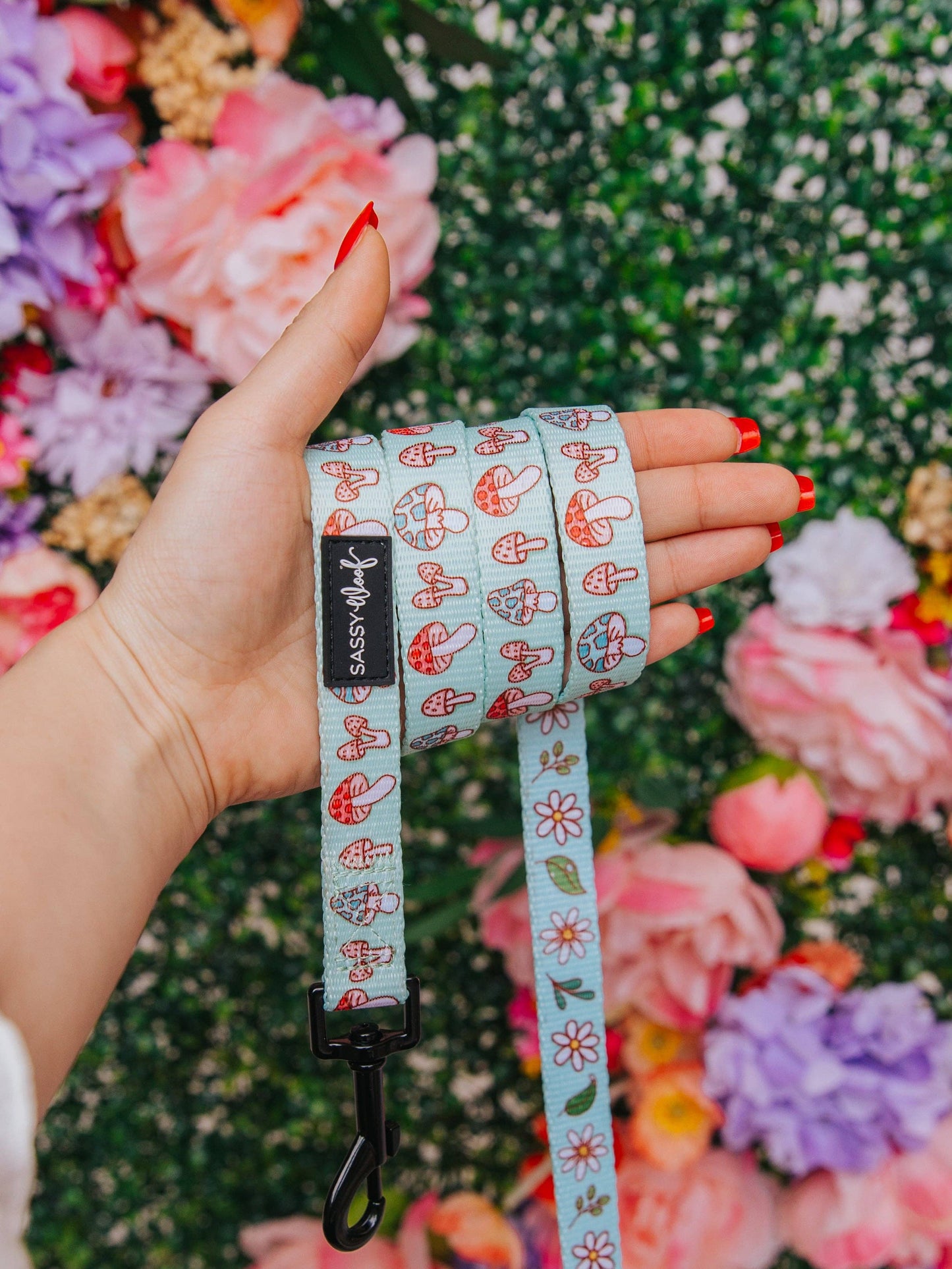 Dog Leash - Shrooms & Blooms (Spring)