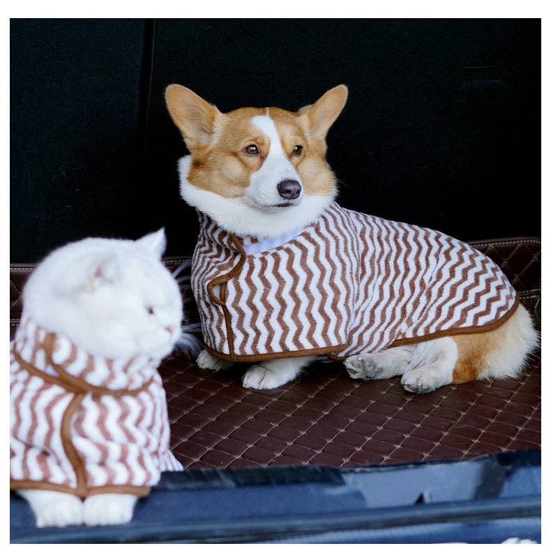 Ozzie - Dog Drying Bathrobe Stripe Print